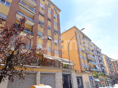 Foto Appartamento in Amedeo Crivellucci, Roma Colli Albani di 89 m²