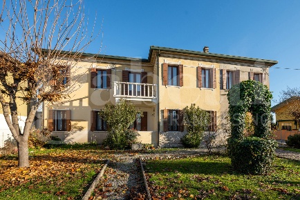 Foto Villa bifamiliare in Via Marconi 22, Pozzonovo Centro di 178 m²