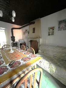 Foto Casa indipendente in Via pomÃ¨ 1, Cusino di 68 m² con 2 locali