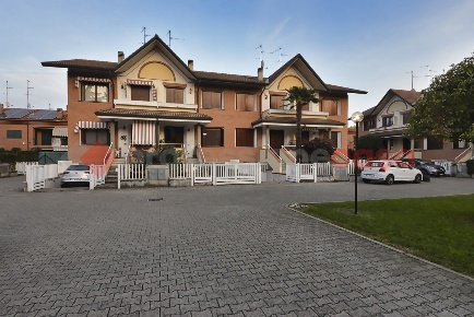 Foto Villa a schiera in Via Magenta 2, Paderno Dugnano Palazzolo Milanese