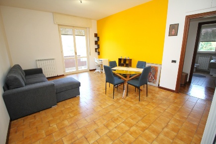 Foto Appartamento in Via giuseppe garibaldi 96, Gorla Minore di 75 m²