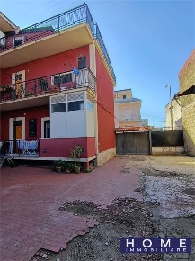 Foto Appartamento a Arzano di 80 m² con 3 locali in vendita