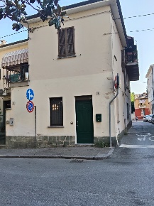 Foto Ufficio in centrale, Broni Centro di 47 m² con 2 locali in affitto