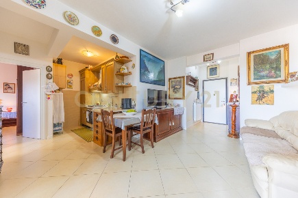 Foto Appartamento in Via Pollutri 6, Roma di 61 m² con 2 locali in vendita