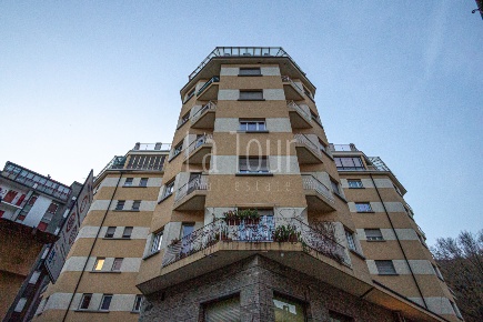 Foto Appartamento in Via Laurent Martinet 43, Aosta Centro di 69 m²