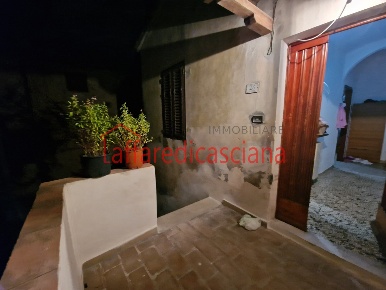 Foto Casa indipendente in via del castello, Casciana Terme Lari Lari
