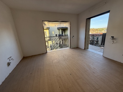 appartamento in vendita a La Spezia in zona Canaletto / Buonviaggio / Migliarina