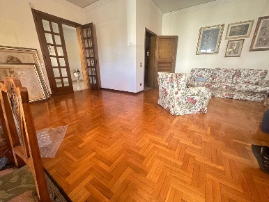 Foto Villa unifamiliare a Empoli Ospedale - Santa Maria di 357 m²