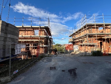 Foto Villa bifamiliare a Santa Maria a Monte Centro di 110 m² con 5 locali