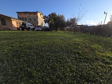 Foto Villa unifamiliare a Porcari Centro di 240 m² con 7 locali in vendita
