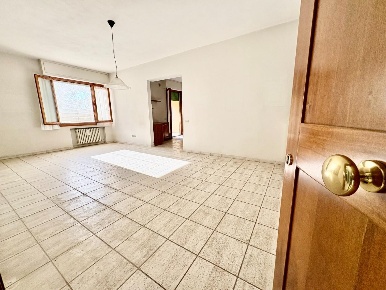 Foto Appartamento a Castelfiorentino Centro di 112 m² con 5 locali