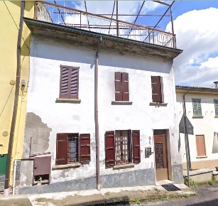 Foto Appartamento a Redavalle di 172 m² con 4 locali in vendita