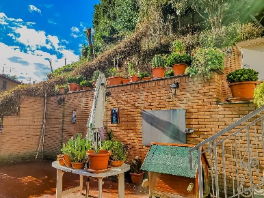 Foto Appartamento a San Miniato Centro Storico di 160 m² con 6 locali