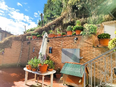 Foto Appartamento a San Miniato Centro Storico di 160 m² con 6 locali