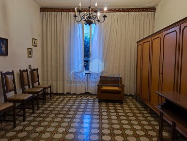 Foto Case semi ndipendenti a Luni Ortonovo di 95 m² con 4 locali in vendita