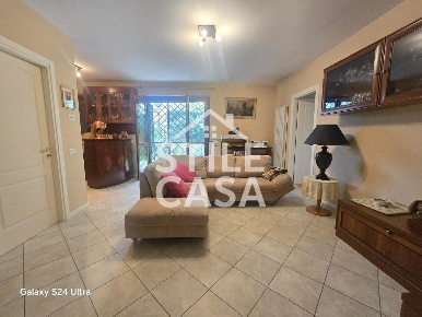 Foto Appartamento a Altopascio Altopascio Centro di 164 m² con 9 locali