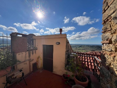 Foto Appartamento a Casale Marittimo di 90 m² con 4 locali in vendita