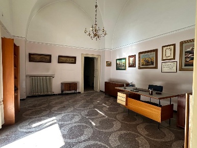 Foto Casa indipendente a Copertino di 520 m² con 8 locali in vendita