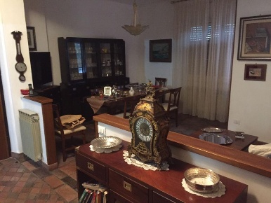 Foto Appartamento a Carrara Fontia, Fossola, Fossone di 85 m² con 4 locali