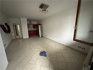 Foto Appartamento in VIA FRANCESCO DE SANCTIS 1, Empoli di 75 m² in affitto