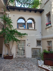 Foto Appartamento a Desenzano del Garda di 80 m² con 3 locali in vendita