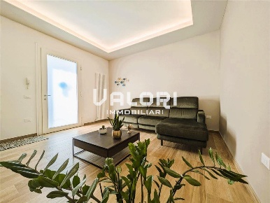 Foto Case semi ndipendenti in Via Gobetti, Faenza di 108 m² con 3 locali