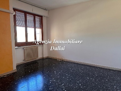 Foto Appartamento in Via Giotto Ulivi, Borgo San Lorenzo Centro di 80 m²