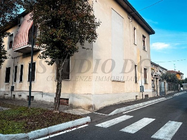 Foto Appartamento in via Sanzio, Varedo di 80 m² con 3 locali in vendita