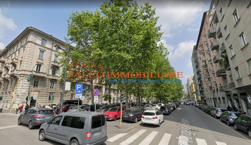 Foto Negozio in Via Poliziano, Milano Sempione di 200 m² con 2 locali