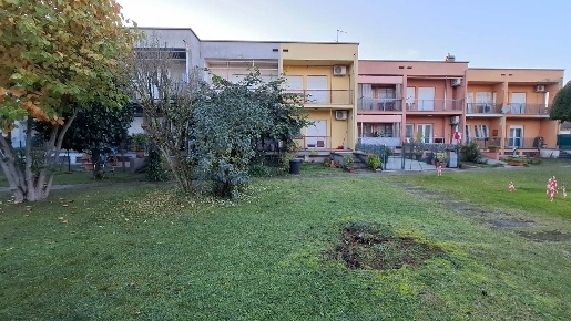 Foto Villa a schiera in Via Marconi, Gossolengo Centro di 99 m² in vendita