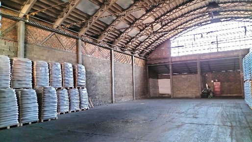 Foto Capannone industriale a Livorno Shangai di 1000 m² con 1 locali