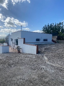 Foto Villa unifamiliare in C/DA MADONNA DEL PONTE snc, Partinico di 123 m²