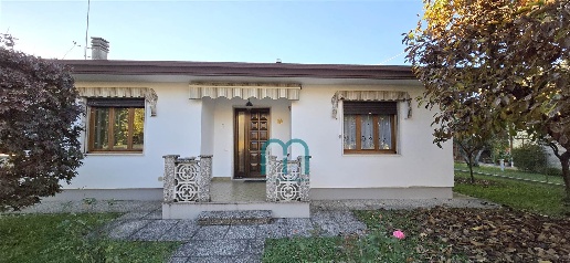 Foto Casa indipendente in Via E. Toti 39, Mirano Ballò di 125 m² in vendita