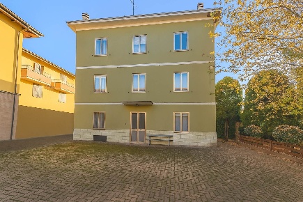 Foto Case semi ndipendenti in magellano  183, Modena Villaggio Giardino