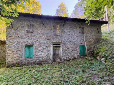 Foto Rustico a Fiumalbo di 113 m² con 3 locali in vendita