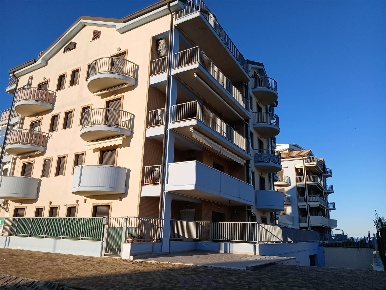 Foto Mansarde in Via Caboto 10, San Salvo Salvo Marina di 50 m² in vendita