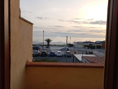 Foto Villa unifamiliare in LUNGOMARE NAZARIO SAURO, Minturno di 120 m²