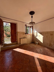 Foto Appartamento a Foiano della Chiana di 74 m² con 5 locali in vendita