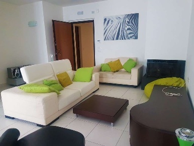 Foto Appartamento a Giano dell'Umbria di 115 m² con 4 locali in affitto