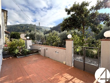 Foto Appartamento in Via di Santomoro 135, Pistoia Santomoro - Valdibure