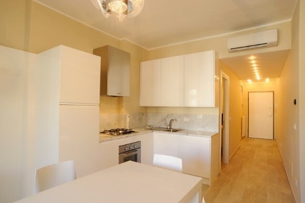 Foto Appartamento a Alassio Via Roma, Borgo Barusso di 60 m² con 2 locali