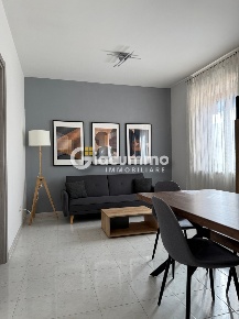 Foto Appartamento in Vicolo Cortese, Potenza Centro di 70 m² con 3 locali