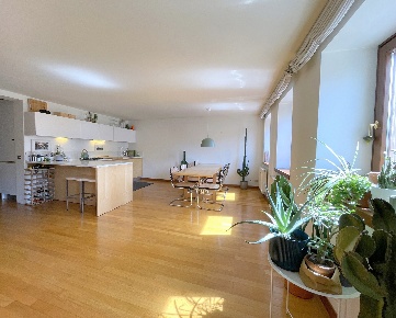 Foto Appartamento in Piazza II Risorgimento 22, Asiago Centro di 80 m²