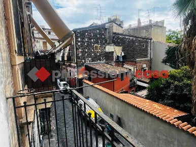 Foto Appartamento in Via Solferino 18, Catania di 54 m² con 2 locali