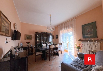 Foto Appartamento in via San Tommaso, Capua Centro di 80 m² con 3 locali