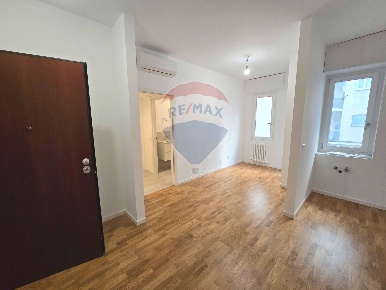 Foto Appartamento in Via Paolo Uccello, Milano Monte Rosa - Lotto di 50 m²