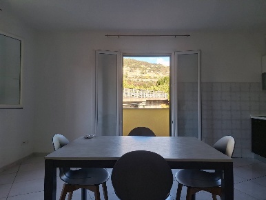 Foto Appartamento a Pietra Ligure di 80 m² con 3 locali in vendita