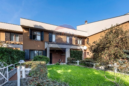 Foto Villa singola in Via Marco Greppi, Buccinasco Martini - Insubria