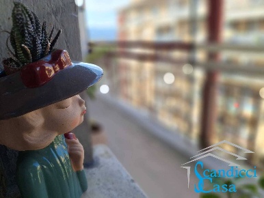 Foto Appartamento in Via Cilea, Scandicci Casellina di 120 m² con 5 locali