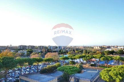 Foto Attico in via Filippo Foti, Roma Cinecittà di 85 m² con 2 locali